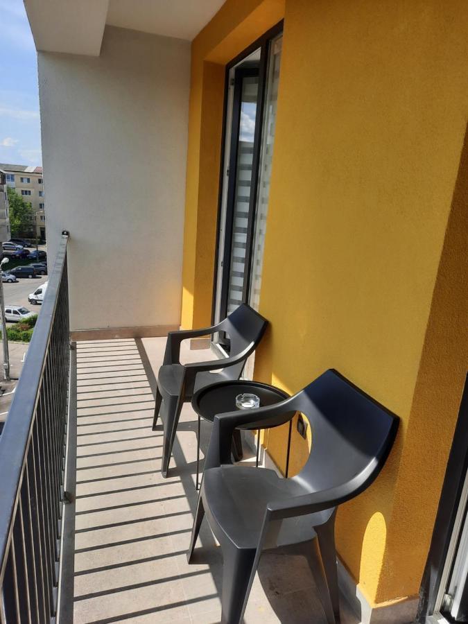 Apartament Coco Apartment Baia Mare Bagian luar foto